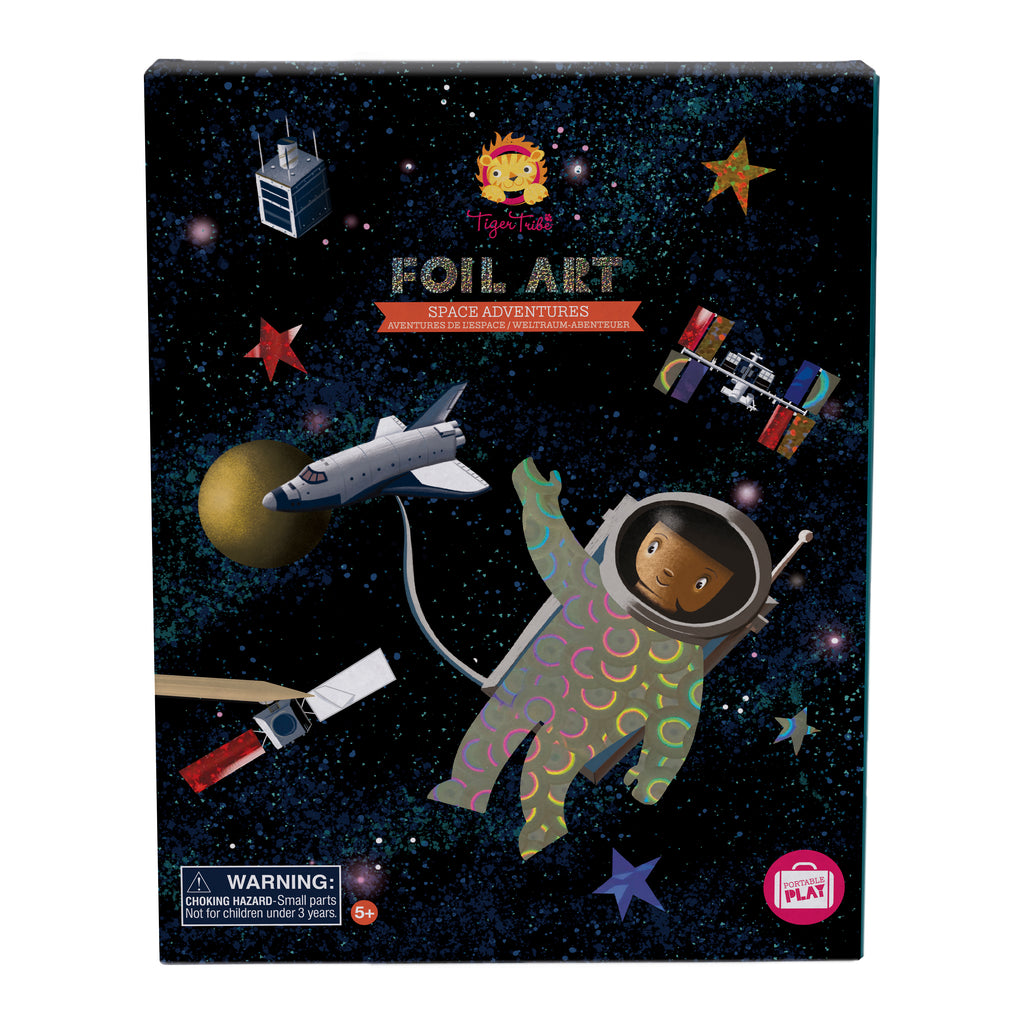 Do you have a little astronaut at home ? Or not yet ?  Learn about the solar system and enjoy some crafty fun at the same time. Ideal activity for a rainy day.  Whether you're looking to spark a love of science in a young child, or you're simply looking for a unique and educational gift for a friend our Solar System Gift Box is sure to delight.